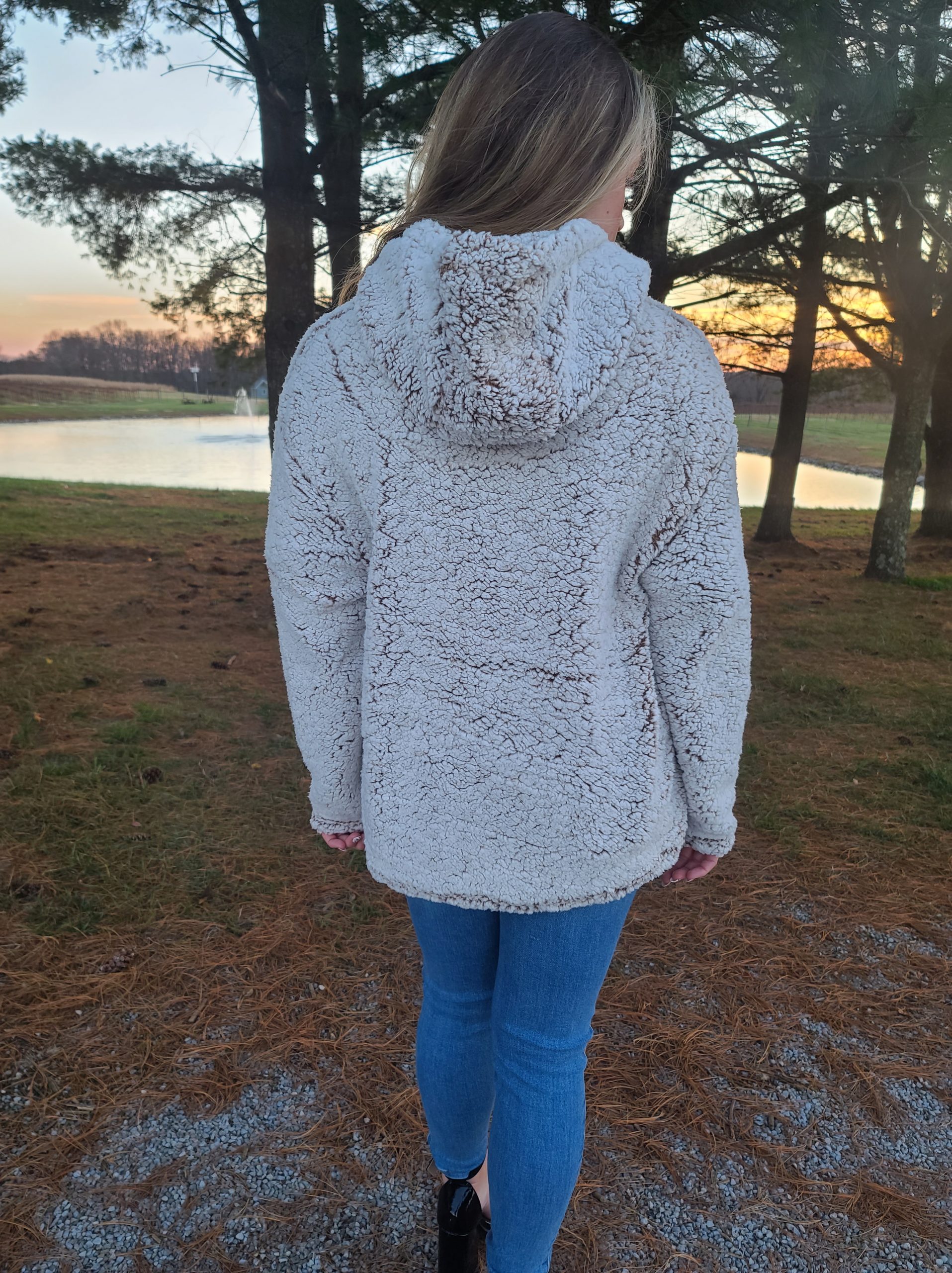 Mock neck sherpa hooded pullover jacket - Image 3