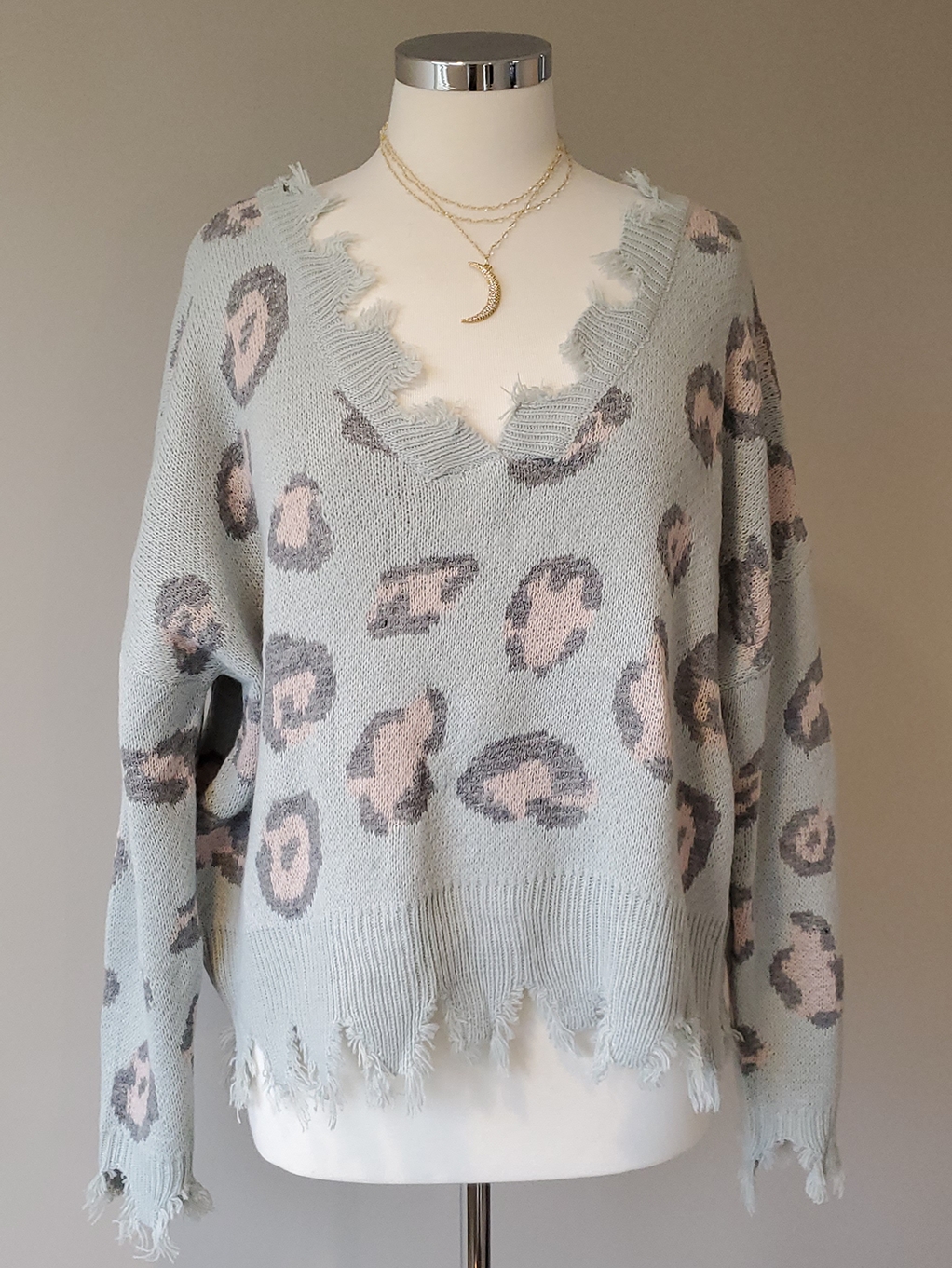 Huntress animal print sweater - Image 2